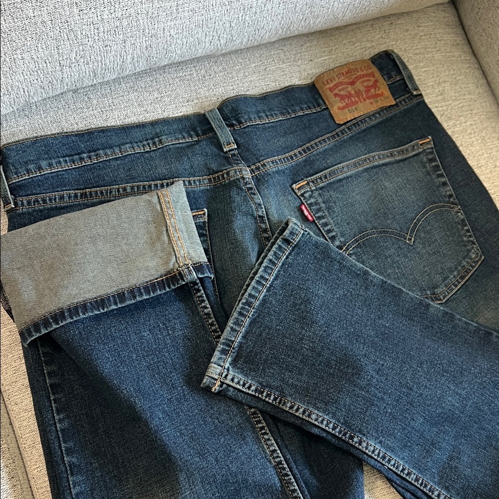 Levi's 514 Straight Jeans - Dark Blue Wash